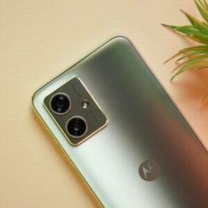 Best camera phones under 15,000.